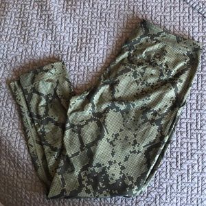 Lululemon jet Crop slim pants